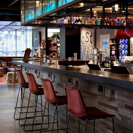Moxy New Orleans Downtown/French Quarter Area Hotel Buitenkant foto
