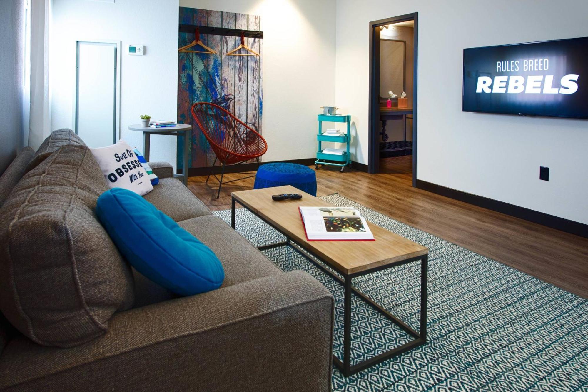 Moxy New Orleans Downtown/French Quarter Area Hotel Buitenkant foto