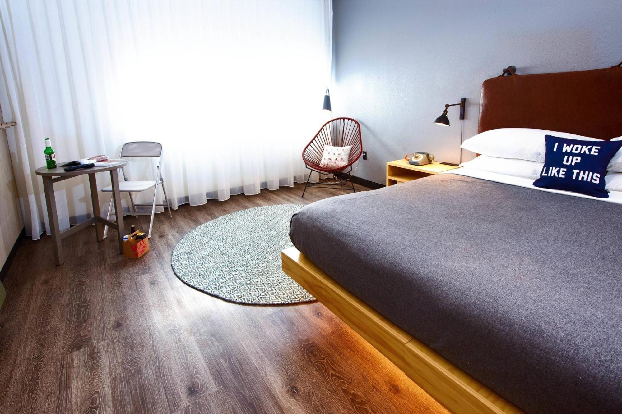 Moxy New Orleans Downtown/French Quarter Area Hotel Buitenkant foto