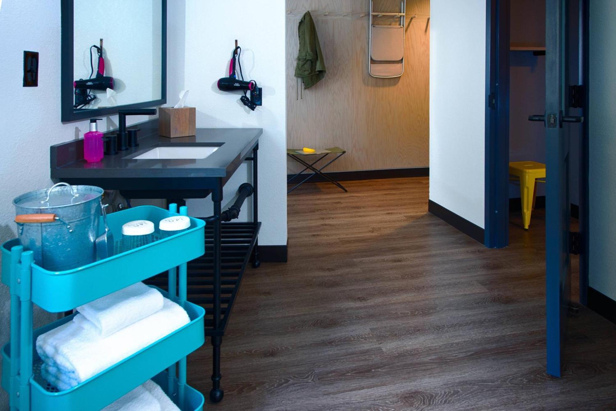 Moxy New Orleans Downtown/French Quarter Area Hotel Buitenkant foto