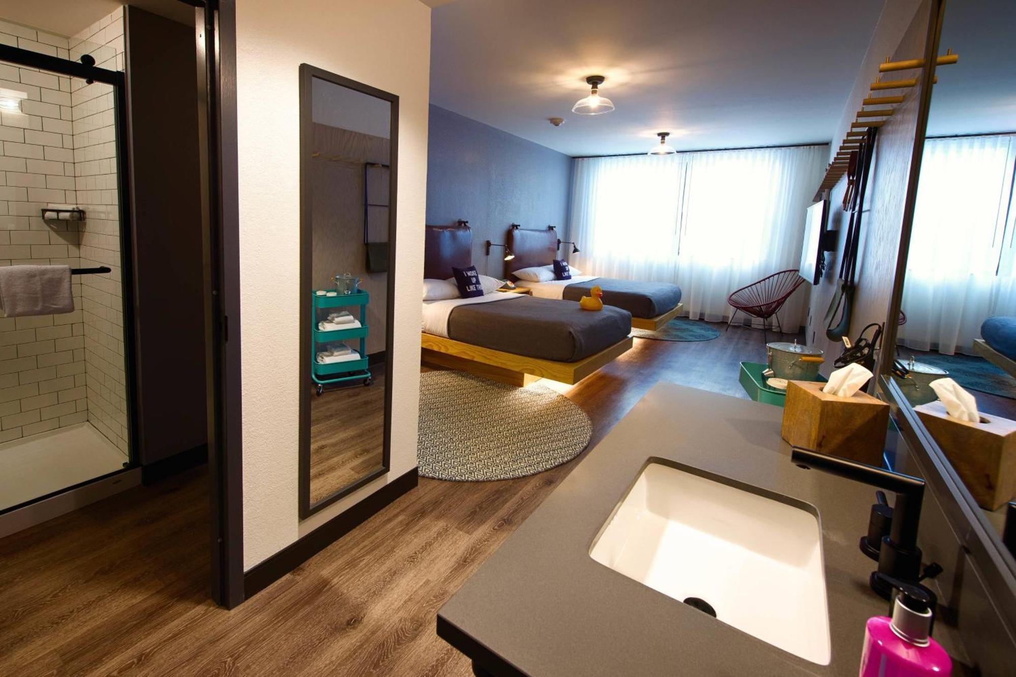 Moxy New Orleans Downtown/French Quarter Area Hotel Buitenkant foto